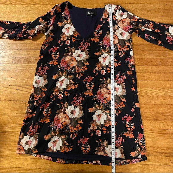 Lulus Women’s Shifting Dears Blue Floral Slit Sleeves Mini Shift Dress Small - Picture 10 of 11